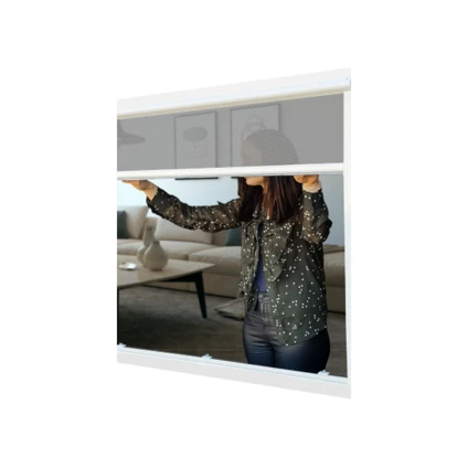Roleta EasyFit od Sparrow Blinds zamontowana bezinwazyjnie na skrzydle okna