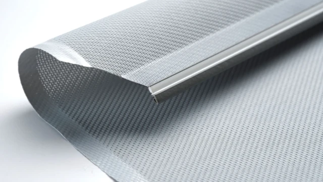 Baner promujący system ZIPFix do rolet zewnętrznych Sparrow Blinds – bezinwazyjny montaż